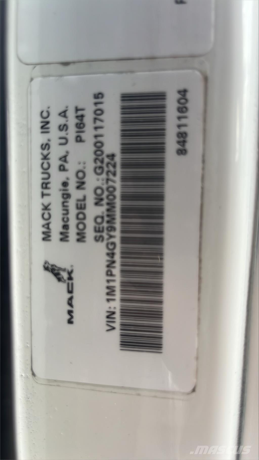 Mack PI64T Prime Movers