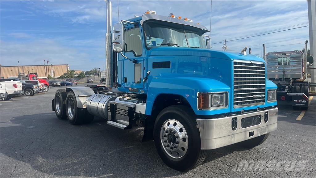 Mack PI64T Prime Movers