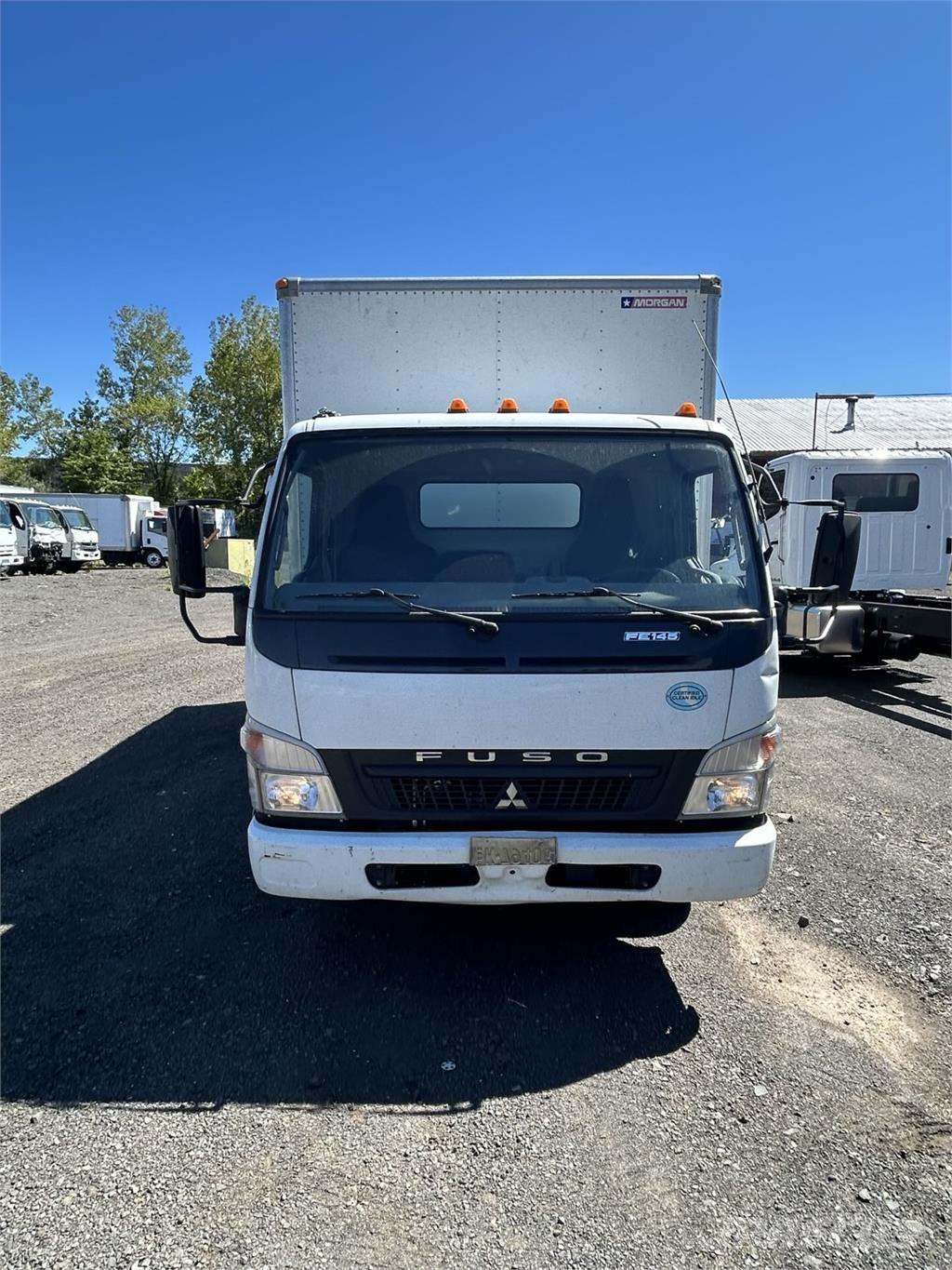Mitsubishi FUSO FE140 Box trucks