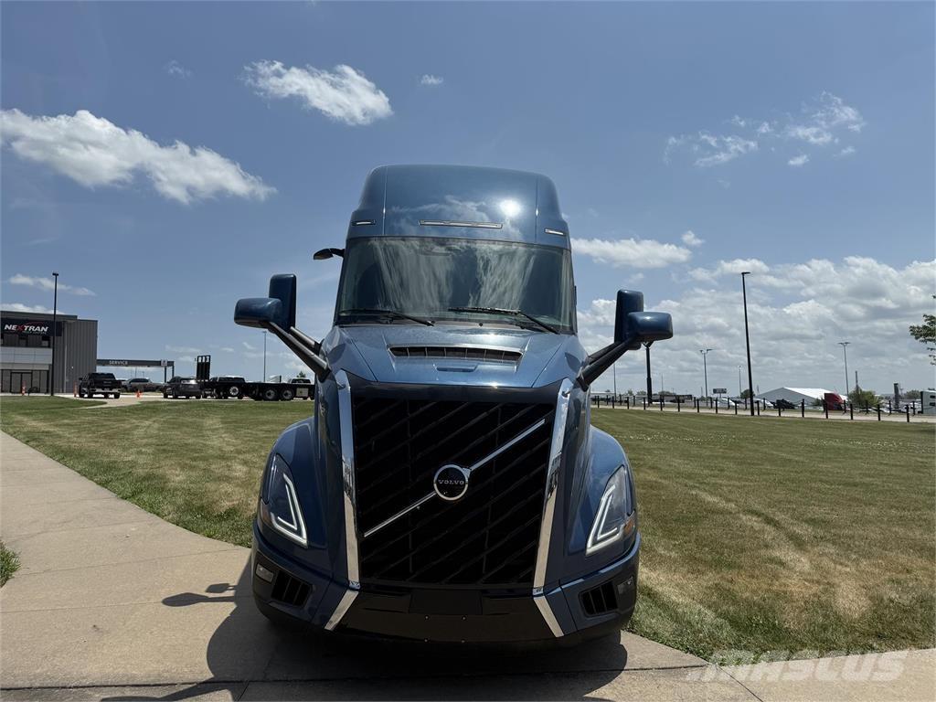 Volvo NEW VNL860 Prime Movers
