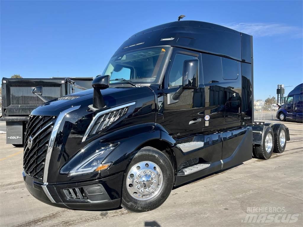 Volvo VNL64T640 Prime Movers