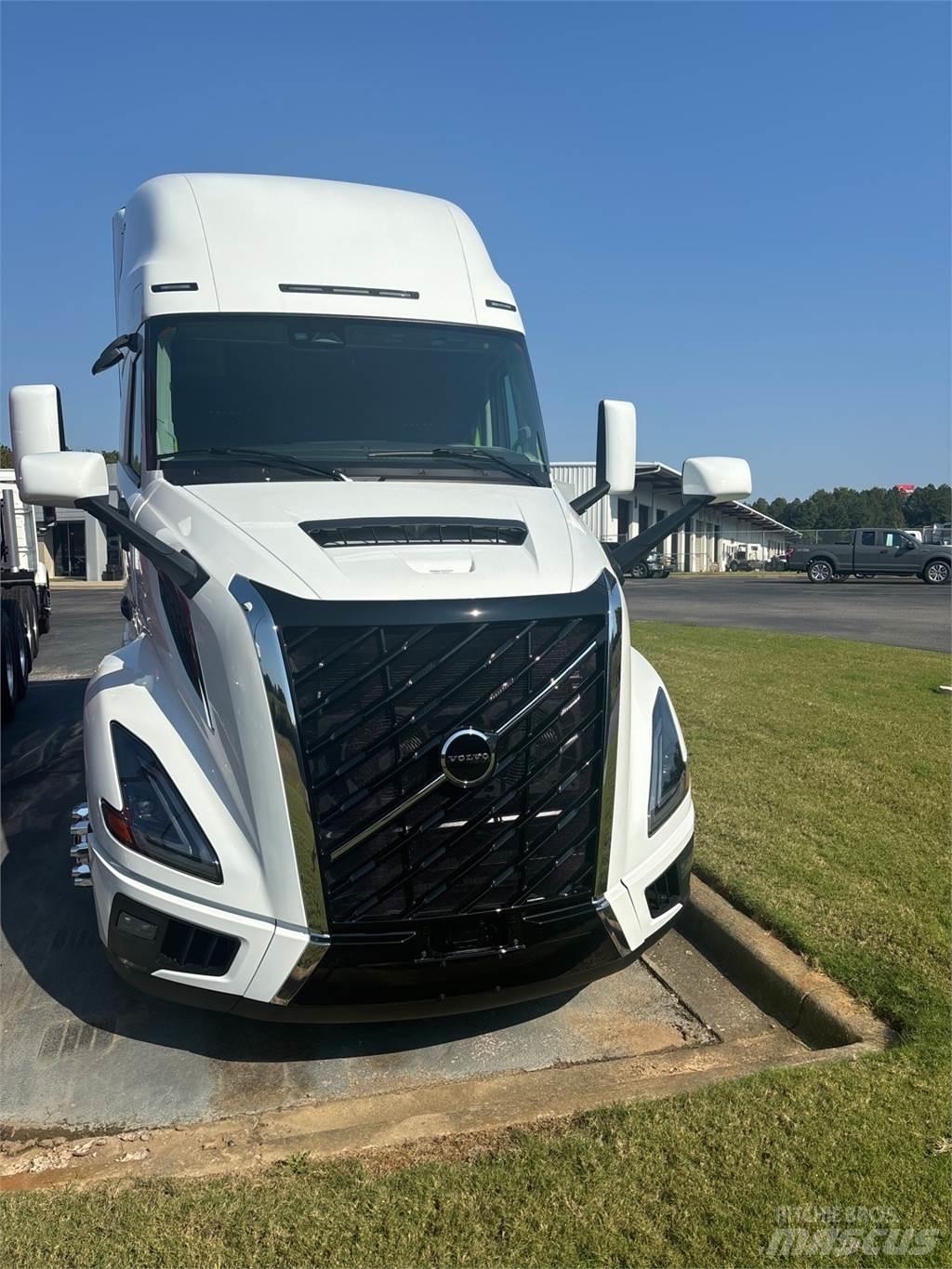 Volvo VNL64T860 Prime Movers