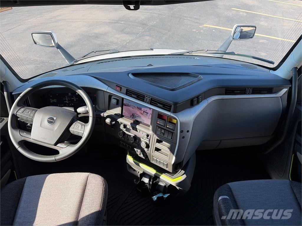 Volvo VNL64T860 Prime Movers