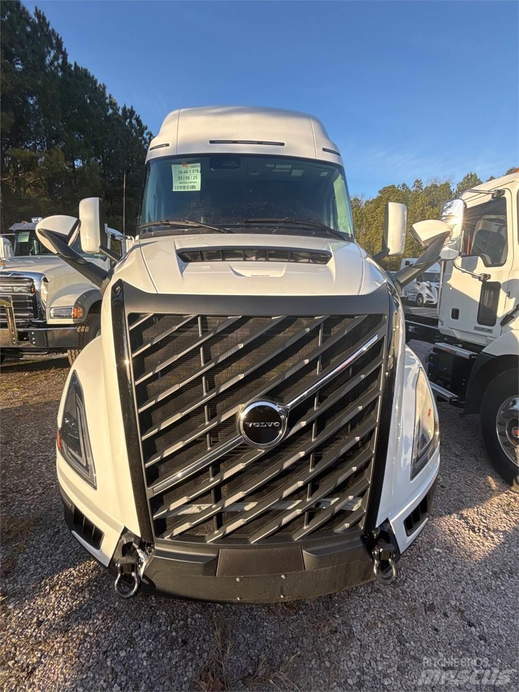 Volvo VNL64T860 Prime Movers