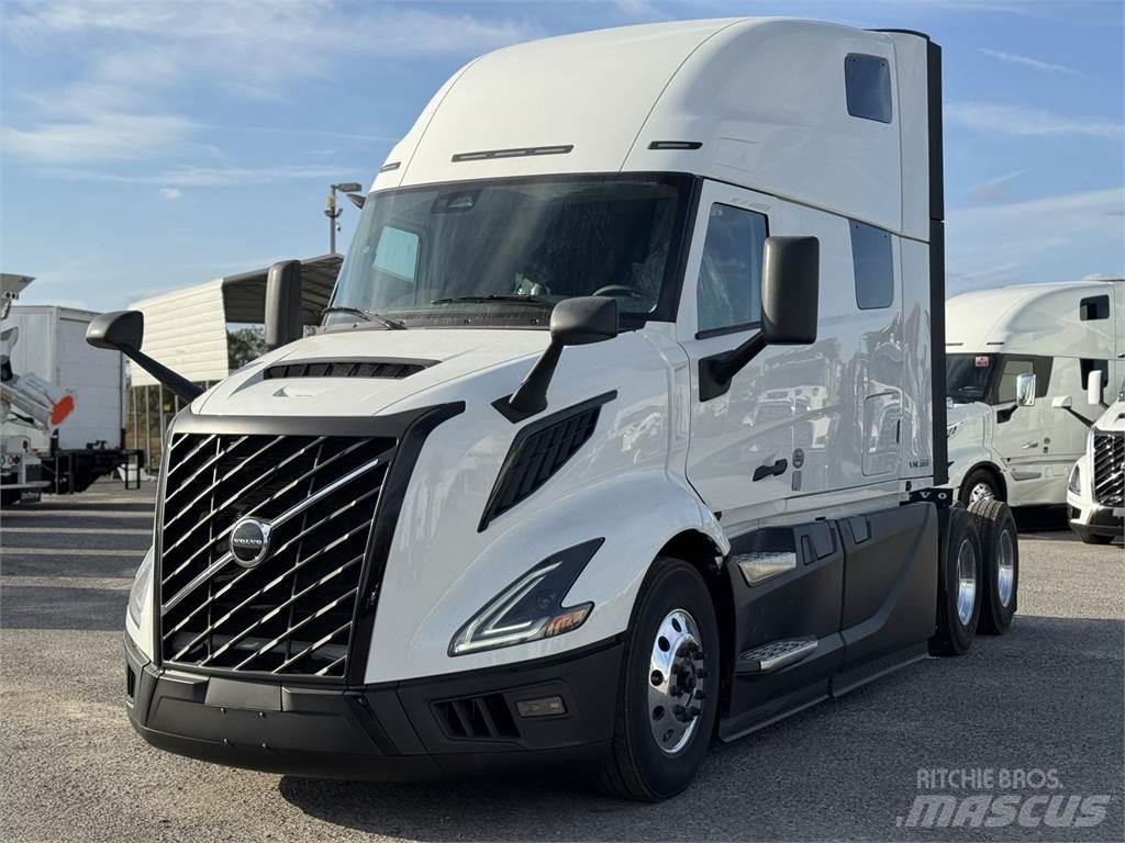 Volvo VNL64T860 Prime Movers