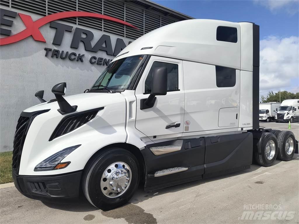 Volvo VNL64T860 Prime Movers