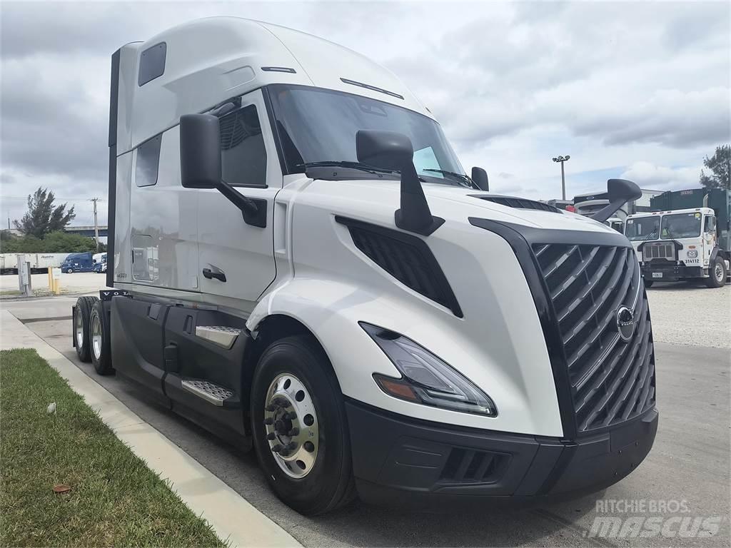 Volvo VNL64T860 Prime Movers
