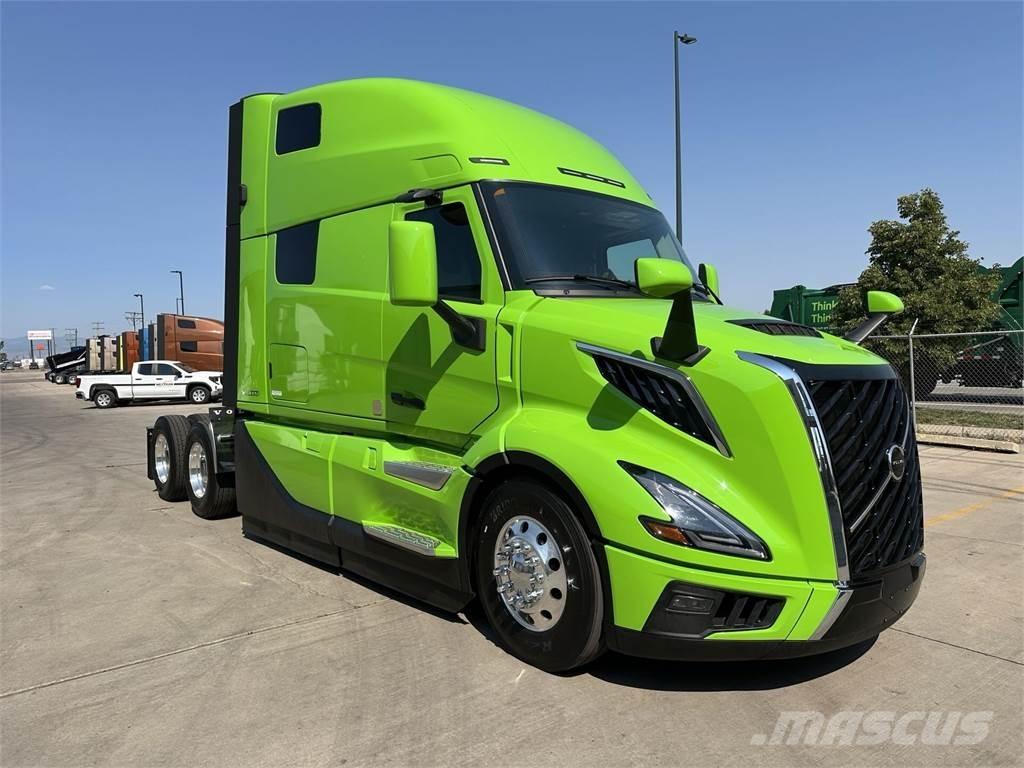 Volvo VNL64T860 Prime Movers