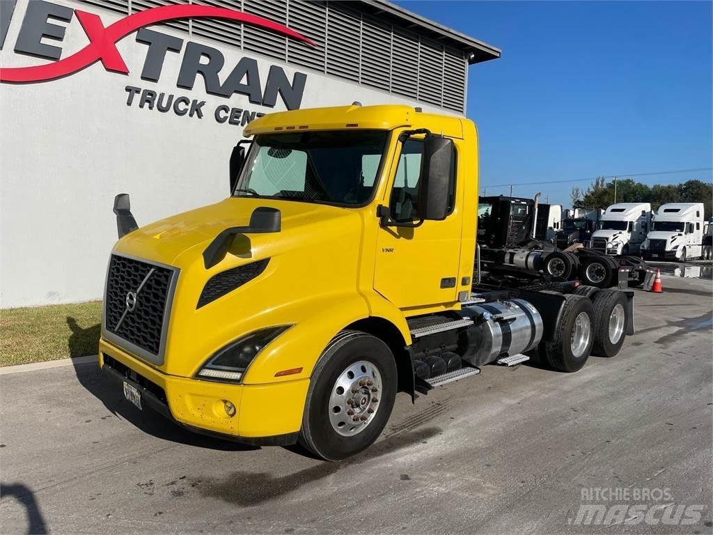 Volvo VNR64T Prime Movers