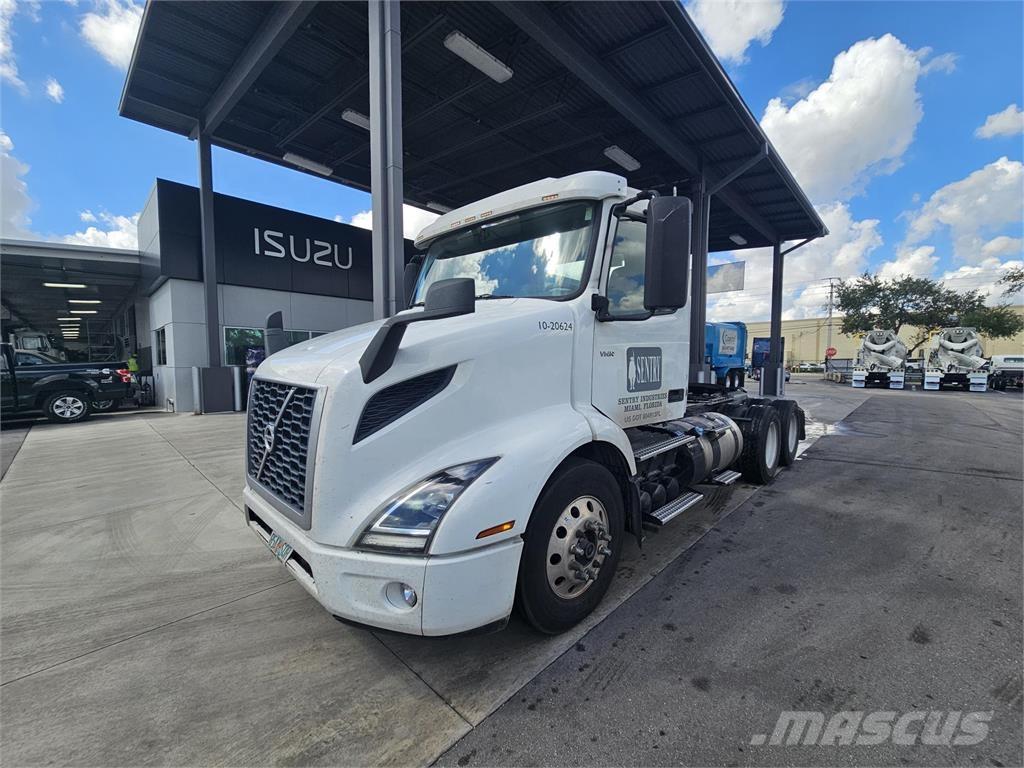 Volvo VNR64T300 Prime Movers