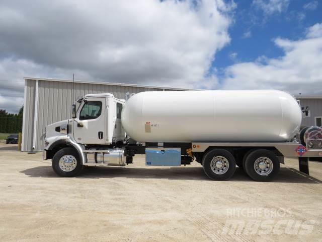Western Star 47X Prime Movers