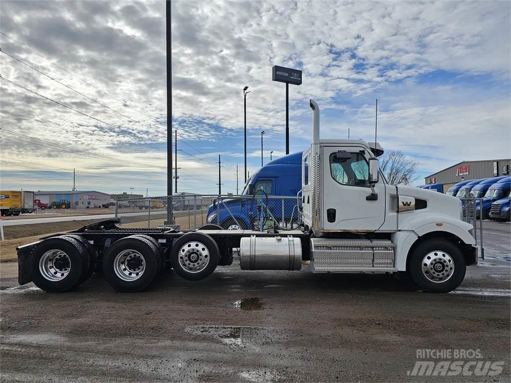 Western Star 49X Chassis Cab trucks