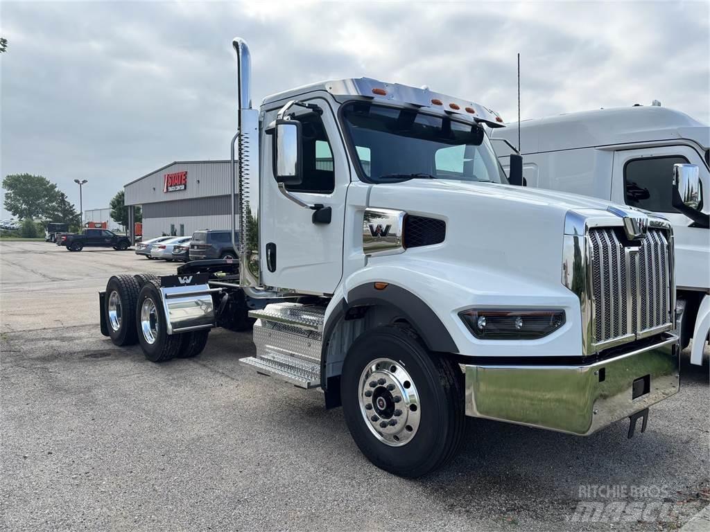 Western Star 49X Prime Movers