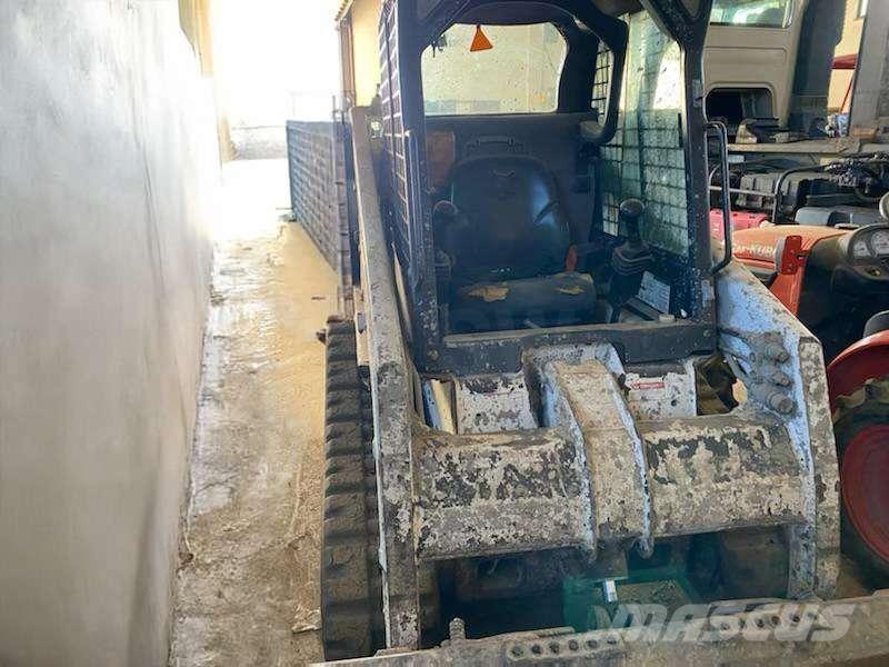 Bobcat T140 Mini loaders