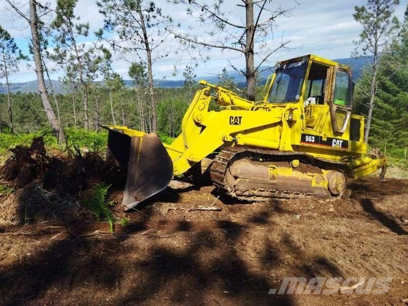 CAT 963 Crawler loaders