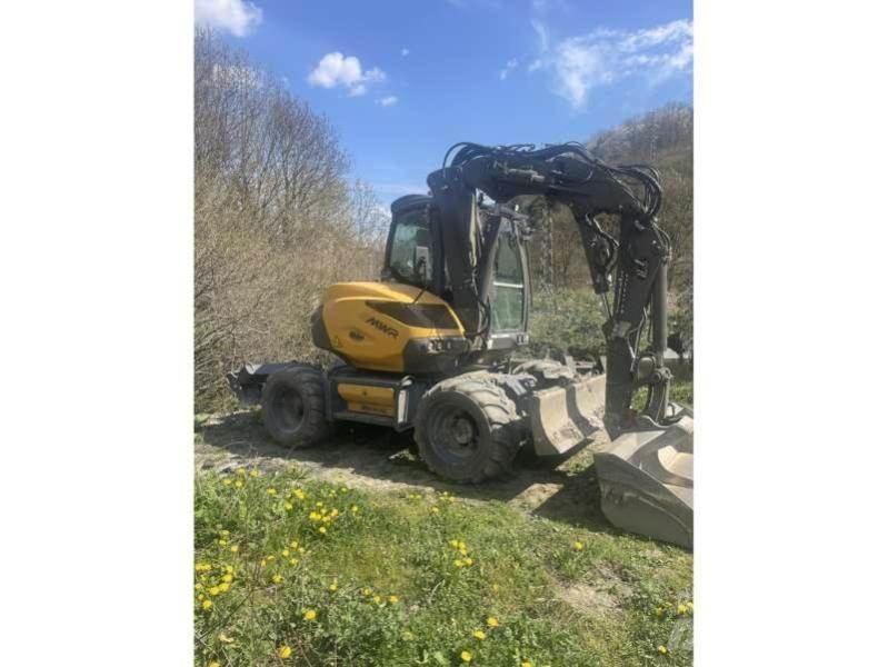 Mecalac 9MWR Wheeled excavators