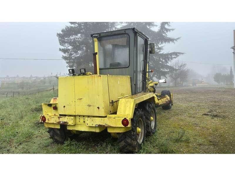 O&K F106A Graders