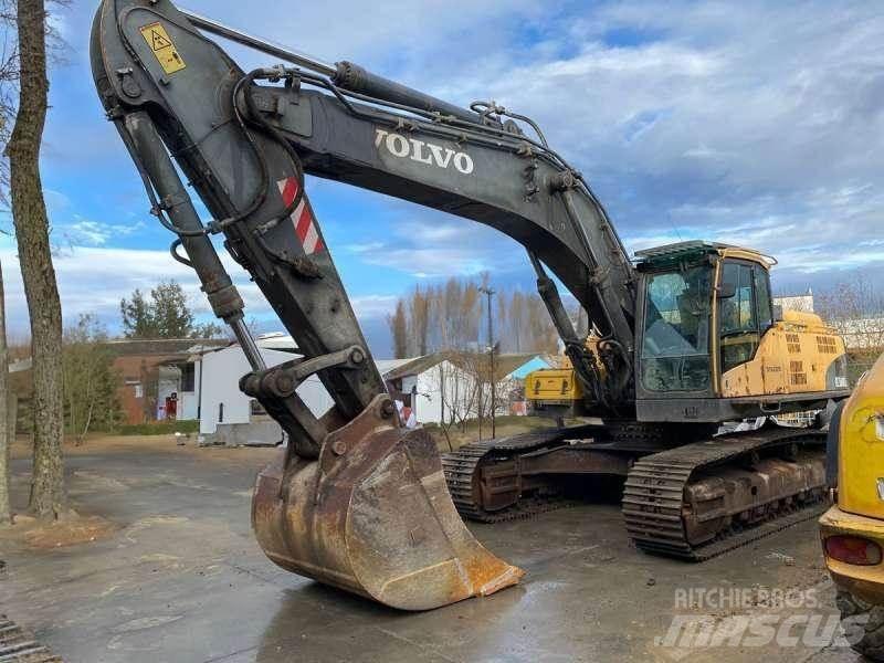Volvo EC360 Crawler excavators