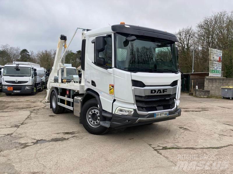 DAF XD Skip bin truck