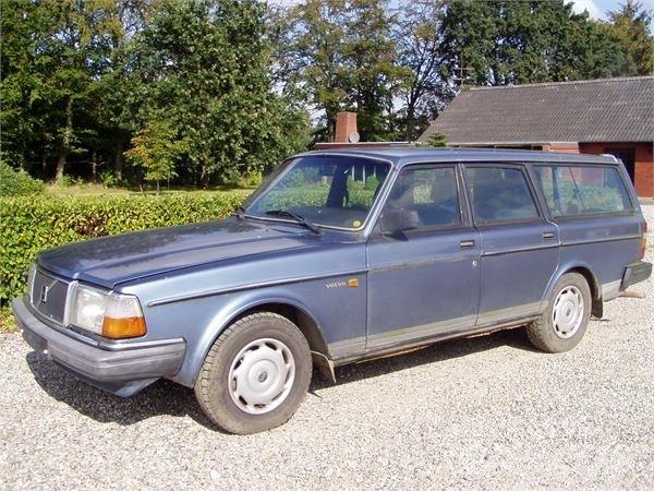 Volvo 240GL Cars