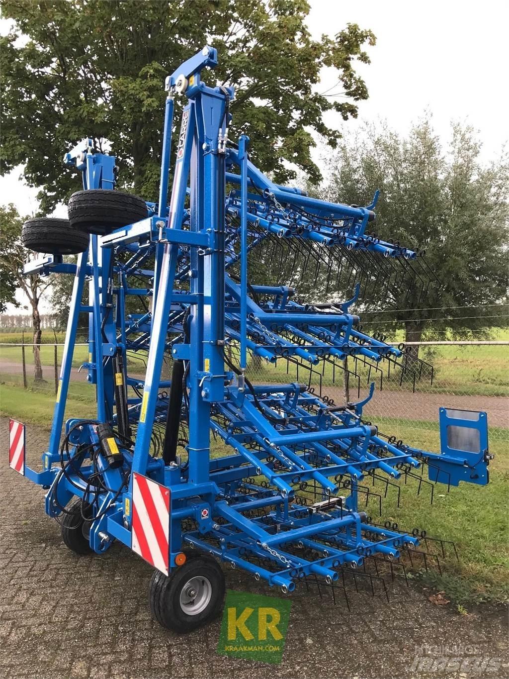  Carré Sarclerse Farm machinery