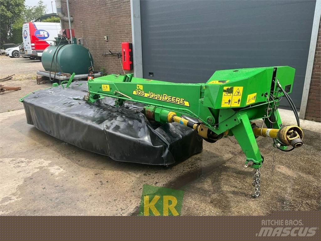 John Deere 328 Farm machinery