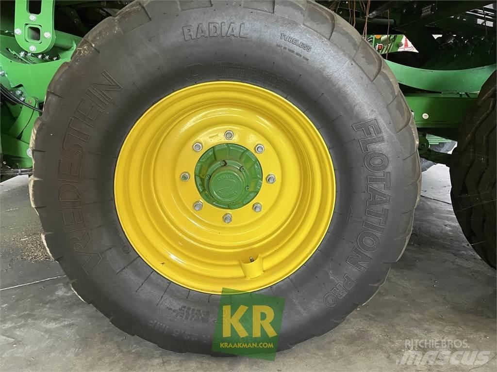 John Deere L624 Farm machinery