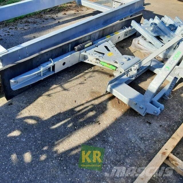 Zocon  Front loader accessories