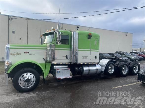 Peterbilt 389 Prime Movers