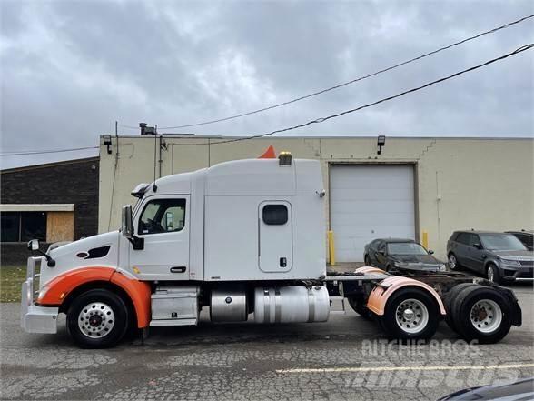 Peterbilt 579 Prime Movers
