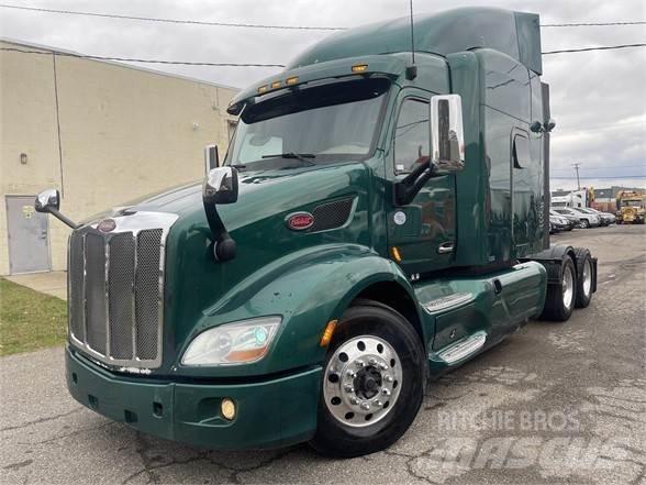 Peterbilt 579 Prime Movers