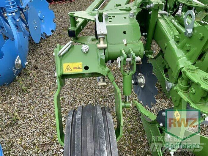 Amazone Cayros XS 950 Reversible ploughs