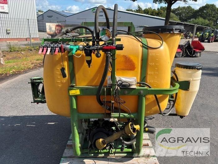 Amazone US 804 T Trailed sprayers