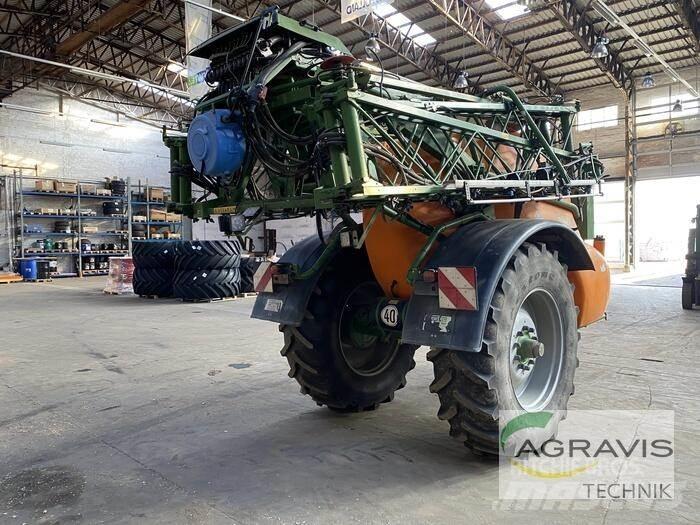 Amazone UX 5200 Trailed sprayers