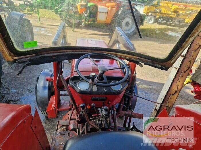 Case IH 453 Tractors