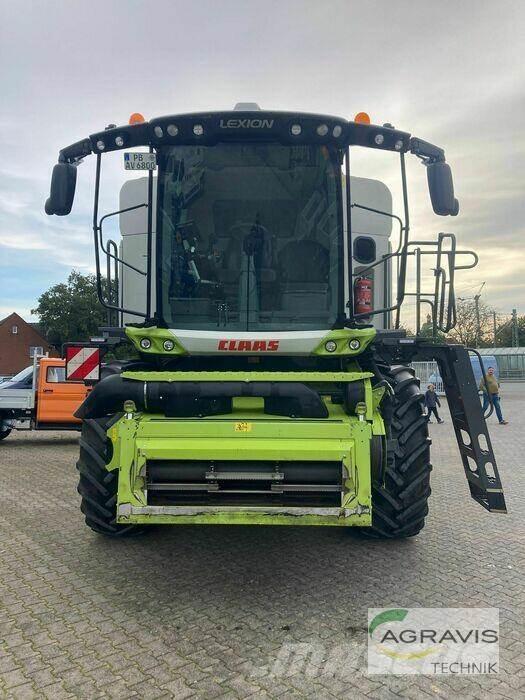 CLAAS LEXION 6800 Combine harvesters