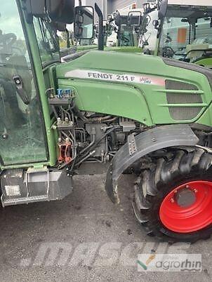 Fendt 211 F Farm machinery