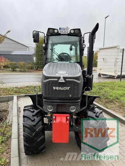 Fendt 211 V Vario Gen3 Tractors