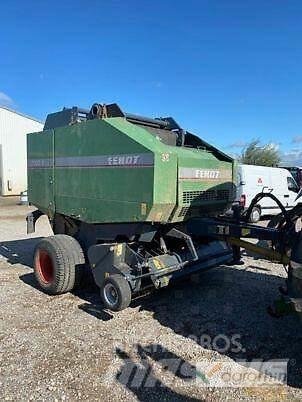 Fendt 2900V Round balers