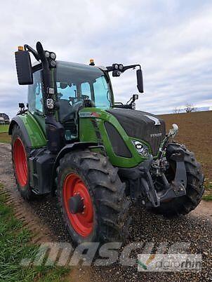 Fendt 513 Tractors