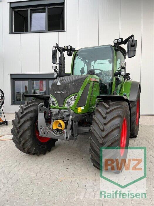 Fendt 516 Vario Tractors