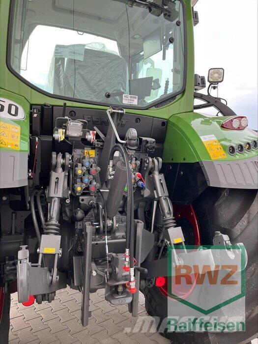 Fendt 516 Vario Tractors
