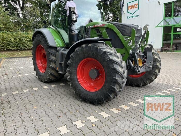 Fendt 516 Vario Tractors