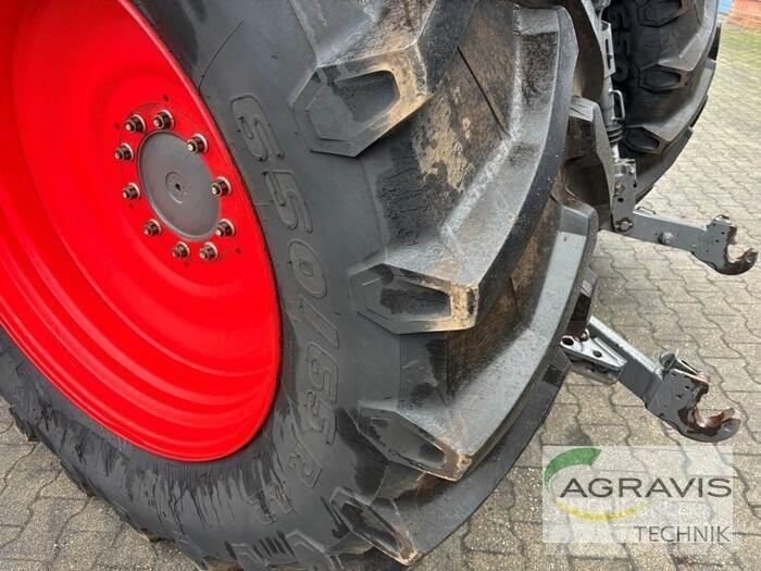 Fendt 724 VARIO S4 Tractors