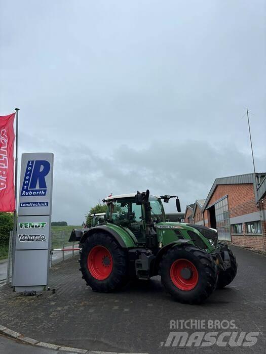 Fendt 724 VARIO SCR Tractors