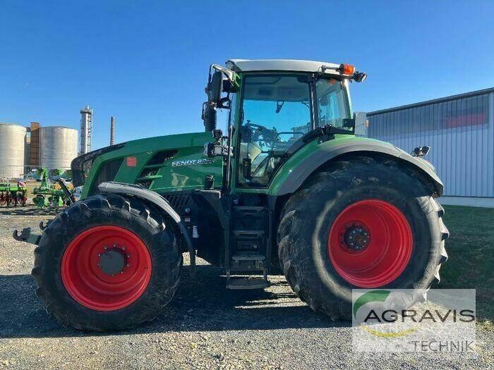 Fendt 824 VARIO SCR Tractors