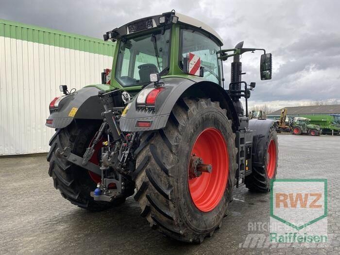 Fendt 826 Vario S4 Tractors