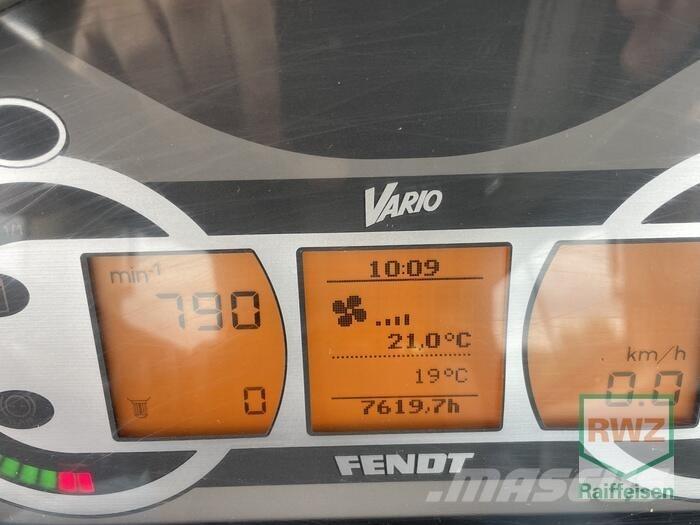 Fendt 924 Vario Tractors