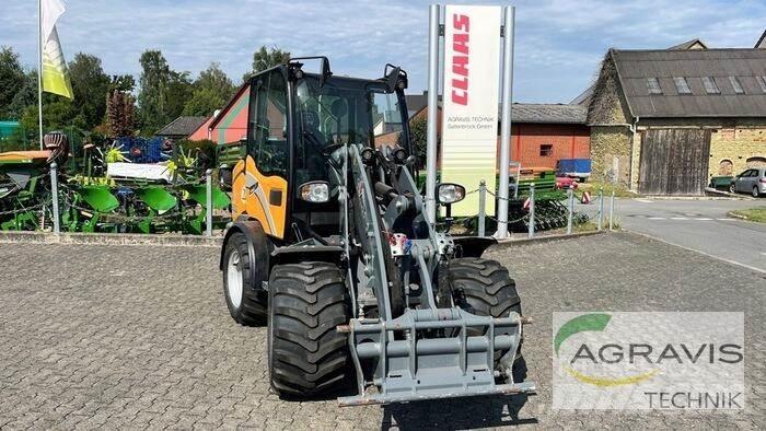 GiANT G5000 Wheel loaders