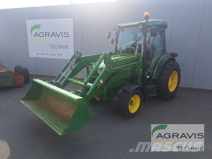 John Deere 4066 R Tractors